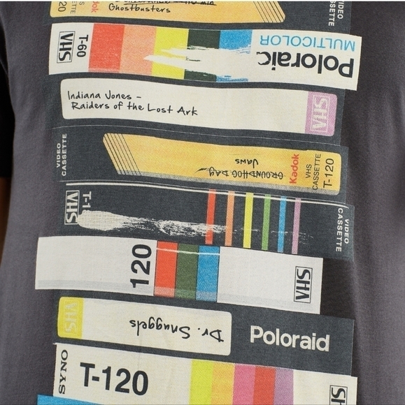 Embrace T-shirt Stockholm Polaroid Video VHS Retro Gray Crew Neck Tee Mens Small - Picture 3 of 11